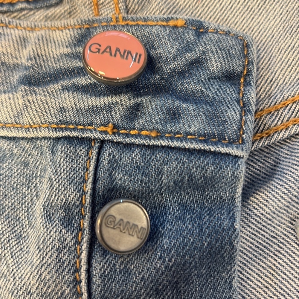 Ganni Jozey Relaxed Wide Fit, Mid Rise Full Length Jean in light Blue Vintage - Picture 7 of 14